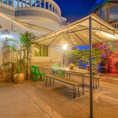 Ratana Villa - Pattaya Holiday House Walking Street 7 Bedrooms エクステリア 写真