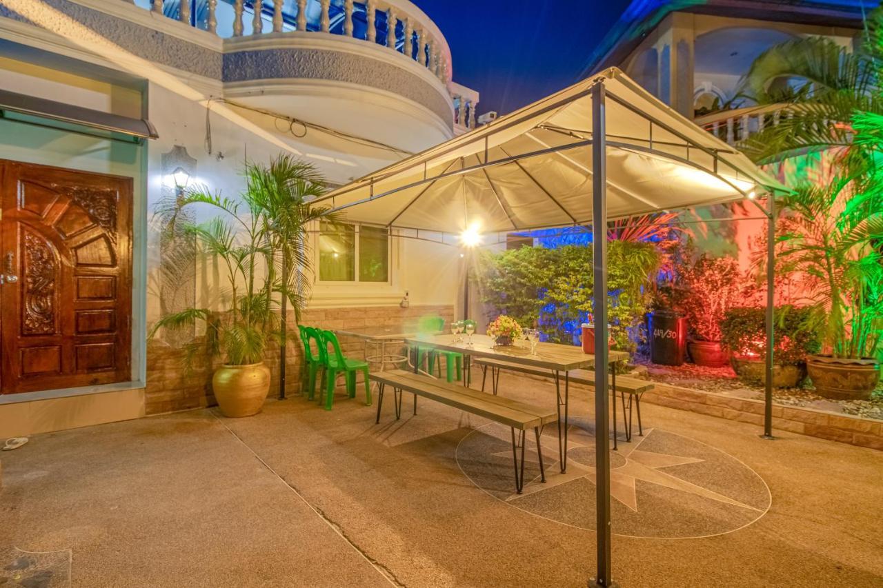 Ratana Villa - Pattaya Holiday House Walking Street 7 Bedrooms エクステリア 写真